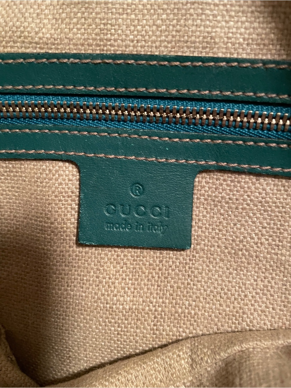 Gucci women’s Teal Leather Bag